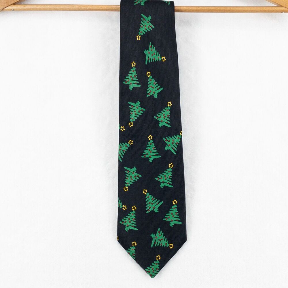 Honors Christmas Tree Tie Mens Polyester Green Trees on Black Holiday X-Mas
